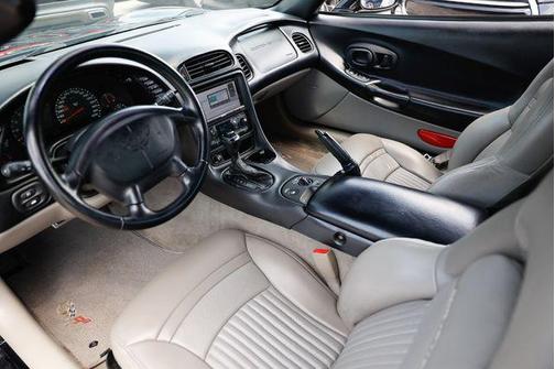 Black 2001 Chevrolet Corvette Base