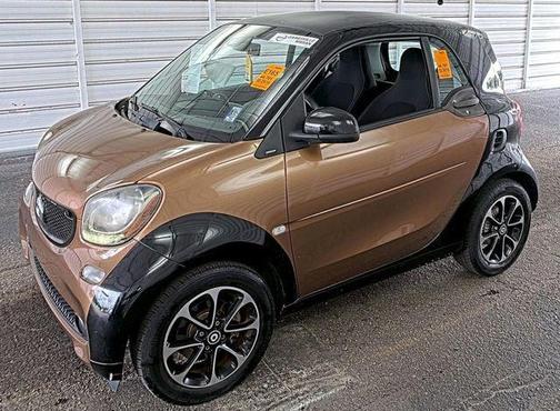 Hello Yellow (Metallic) 2016 smart ForTwo passion