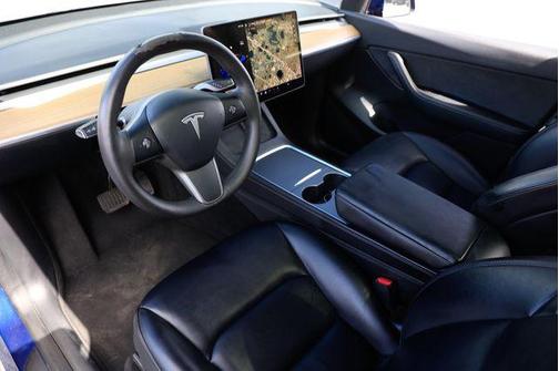 2022 Tesla Model Y Long Range AWD