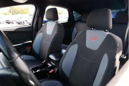 2017 Ford Focus ST