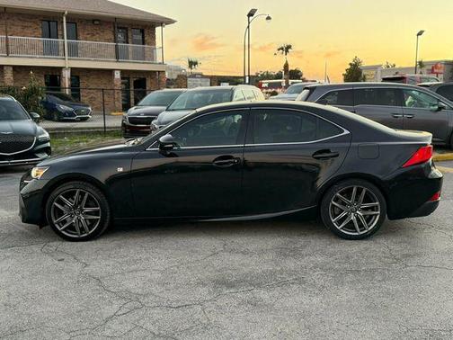 2017 Lexus IS 350 Base