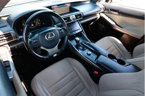 2017 Lexus IS 350 Base