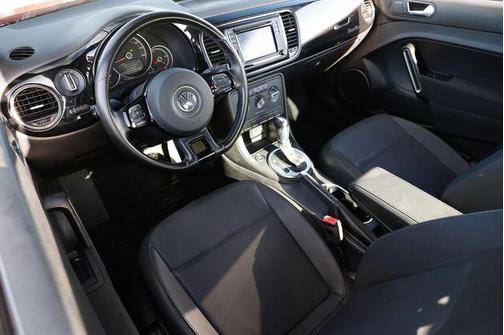 2018 Volkswagen Beetle 2.0T S