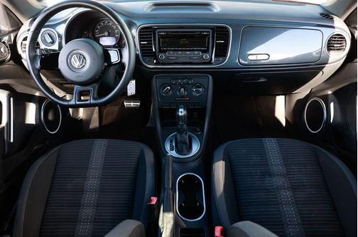 2012 Volkswagen Beetle Base