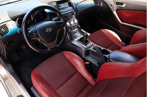 2013 Hyundai Genesis Coupe 3.8 R-Spec
