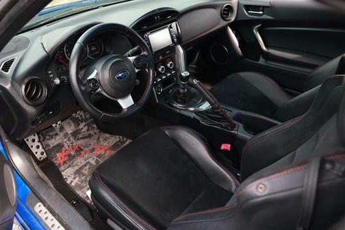 WR Blue Pearl 2017 Subaru BRZ Limited