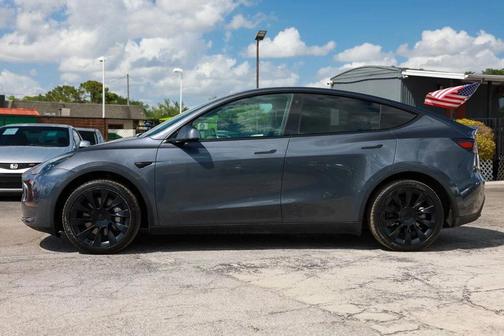 Solid Black 2023 Tesla Model Y Long Range Dual Motor All-Wheel Drive