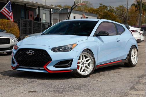 2019 Hyundai Veloster Base