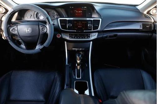 Alabaster Silver Metallic 2013 Honda Accord EX-L