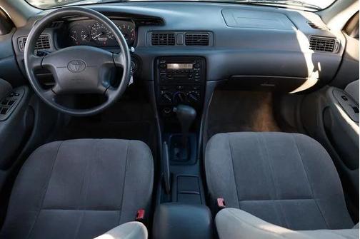 2001 Toyota Camry CE