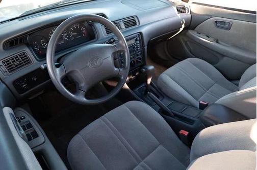 2001 Toyota Camry CE