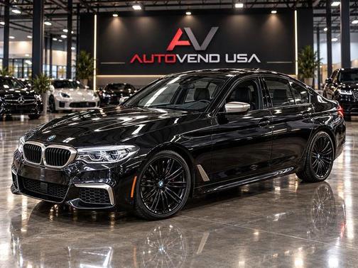 Black Sapphire Metallic 2020 BMW M550 i Xdrive
