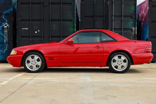 Magma Red 1999 Mercedes-Benz SL-Class SL500 2dr Roadster 5.0L