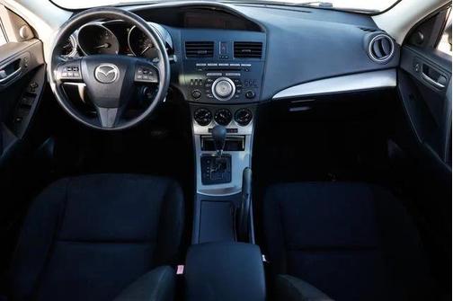 2011 Mazda Mazda3 i Touring