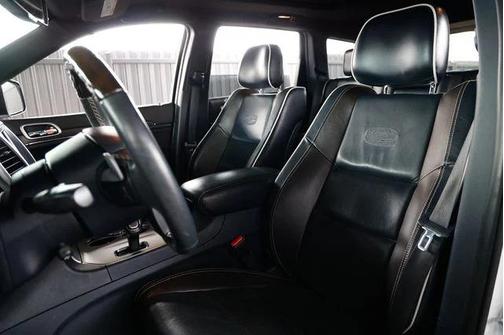 Bright White Clearcoat 2014 Jeep Grand Cherokee Overland
