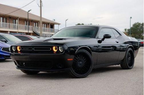 2018 Dodge Challenger SXT