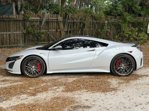 2017 Acura NSX Coupe