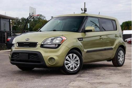 2013 Kia Soul Base