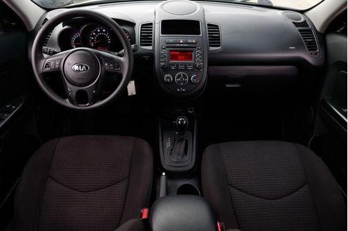 2013 Kia Soul Base