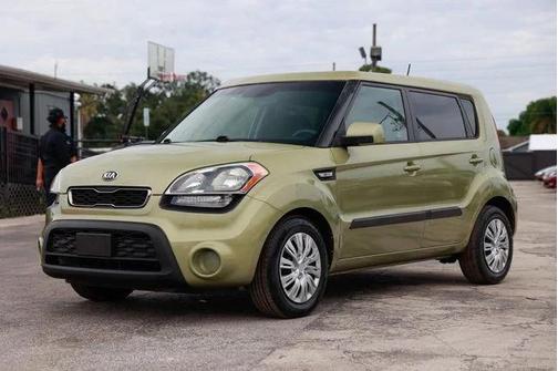 2013 Kia Soul Base