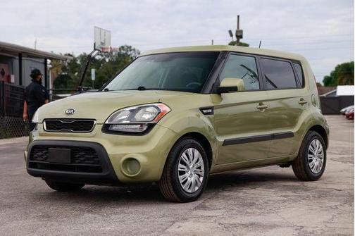 2013 Kia Soul Base