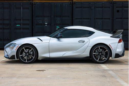 Phantom 2021 Toyota GR Supra 3.0