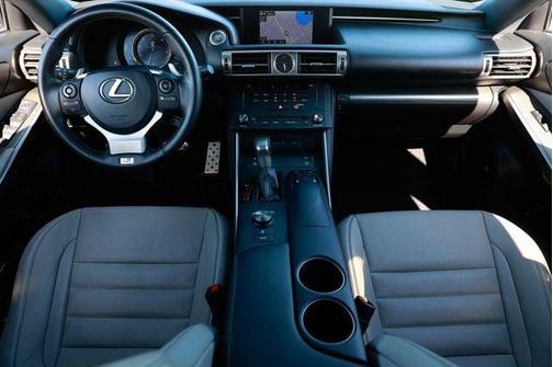 2016 Lexus IS 350 Base