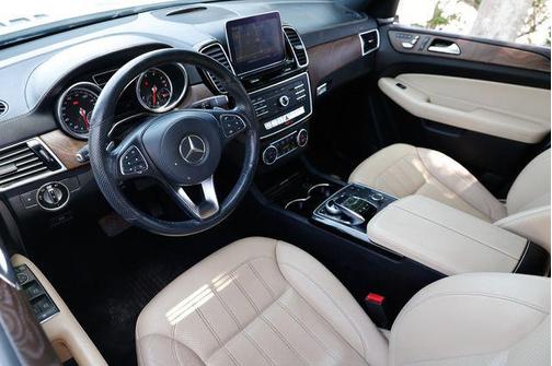 2017 Mercedes-Benz GLS 450 4MATIC