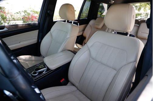 2017 Mercedes-Benz GLS 450 4MATIC