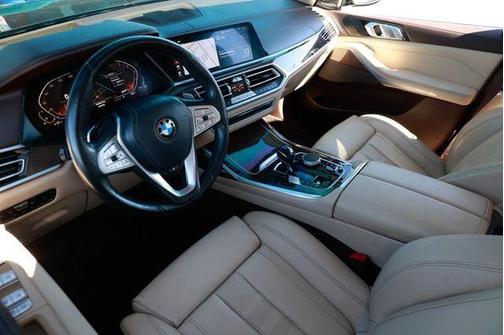2019 BMW X7 xDrive50i
