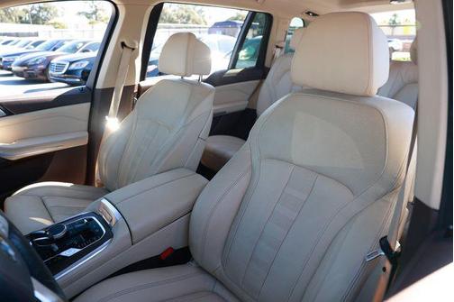 2019 BMW X7 xDrive50i