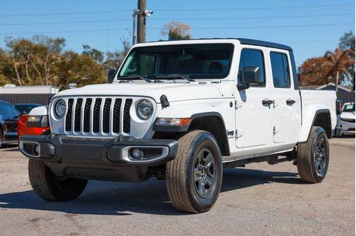 2023 Jeep Gladiator Sport S