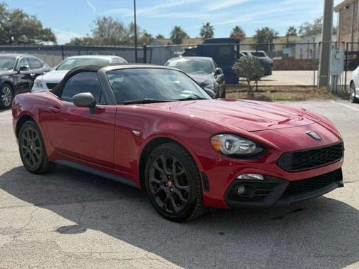 2018 FIAT 124 Spider Base