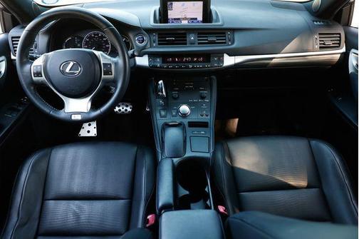 2013 Lexus CT 200h F Sport