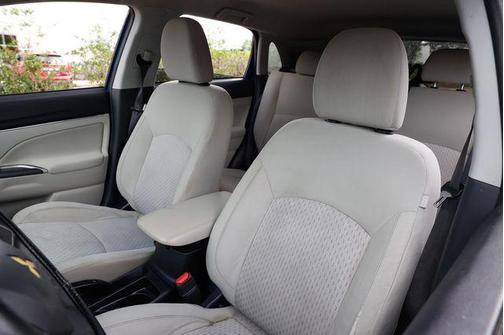 2018 Mitsubishi Outlander Sport 2.0 ES