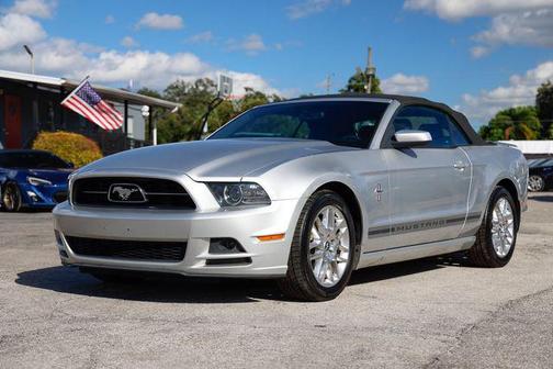 2014 Ford Mustang V6 Premium