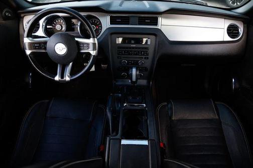 2014 Ford Mustang V6 Premium