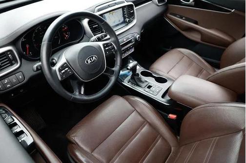 2019 Kia Sorento SX