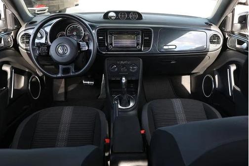 Candy White 2014 Volkswagen Beetle DSG 2.0T R-Line