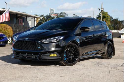 2017 Ford Focus ST ST