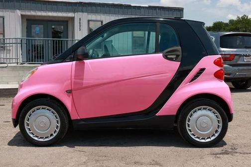 Pink 2008 smart ForTwo pure