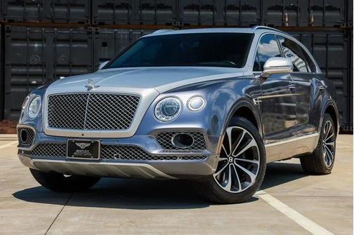 Venusian Grey Metallic 2018 Bentley Bentayga