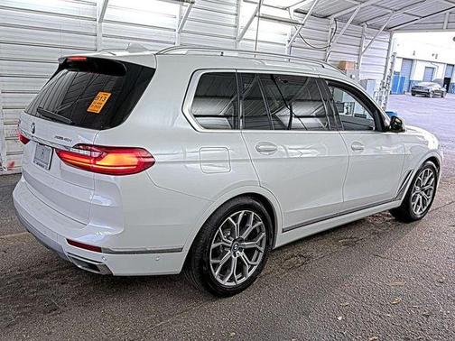 Alpine White 2020 BMW X7 xDrive40i