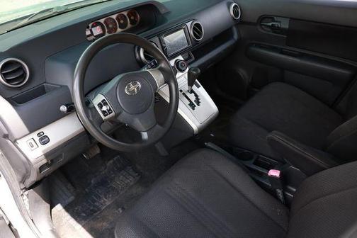 Classic Silver Metallic 2008 Scion xB Base