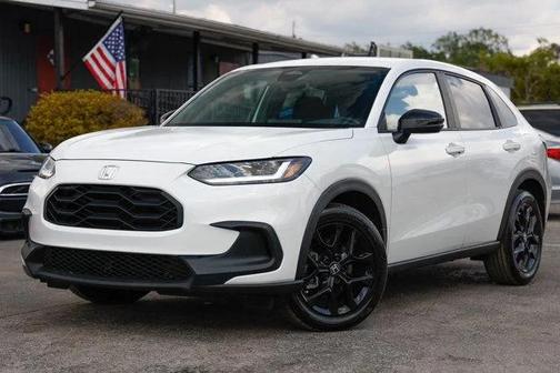 Platinum White Pearl 2024 Honda HR-V EX-L