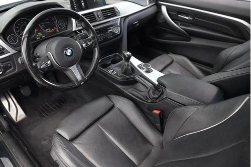 Glacier Silver Metallic 2018 BMW 440 i