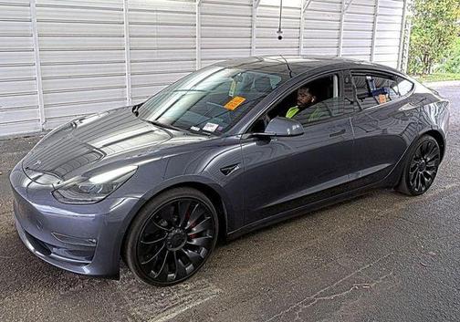 Midnight Silver Metallic 2022 Tesla Model 3 Performance