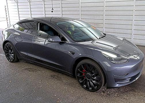 Midnight Silver Metallic 2022 Tesla Model 3 Performance