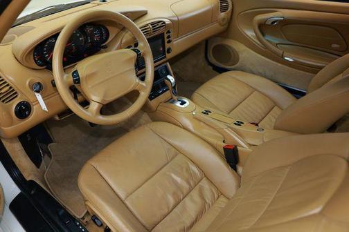 Biarritz White 2001 Porsche 911 Carrera 4