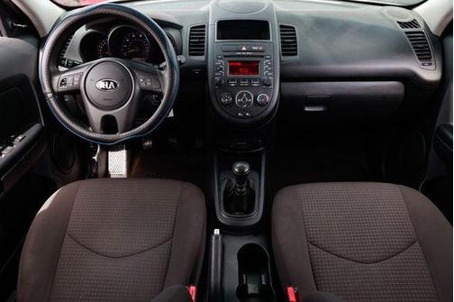2013 Kia Soul Base